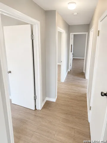 341 longview San Antonio, TX 78220