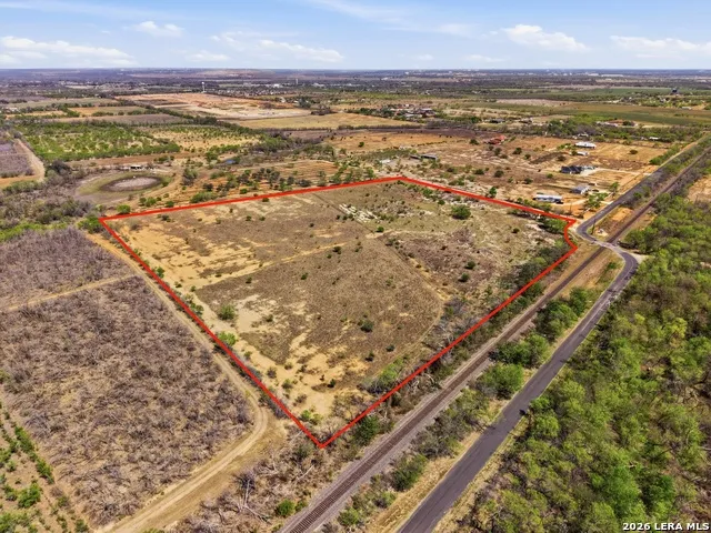 14215 Quintana Atascosa, TX 78002