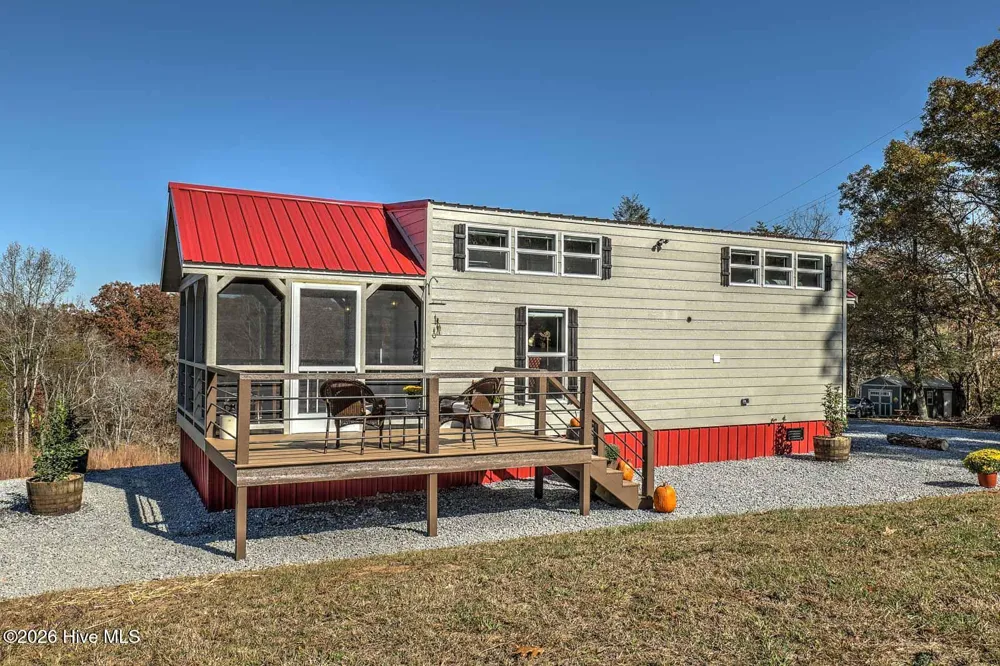 476-478 Lapidary Lane Young Harris, GA 30582
