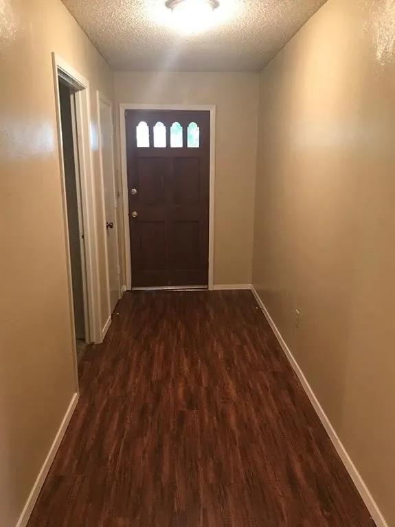 721 Lindenwood Drive Lancaster, TX 75134