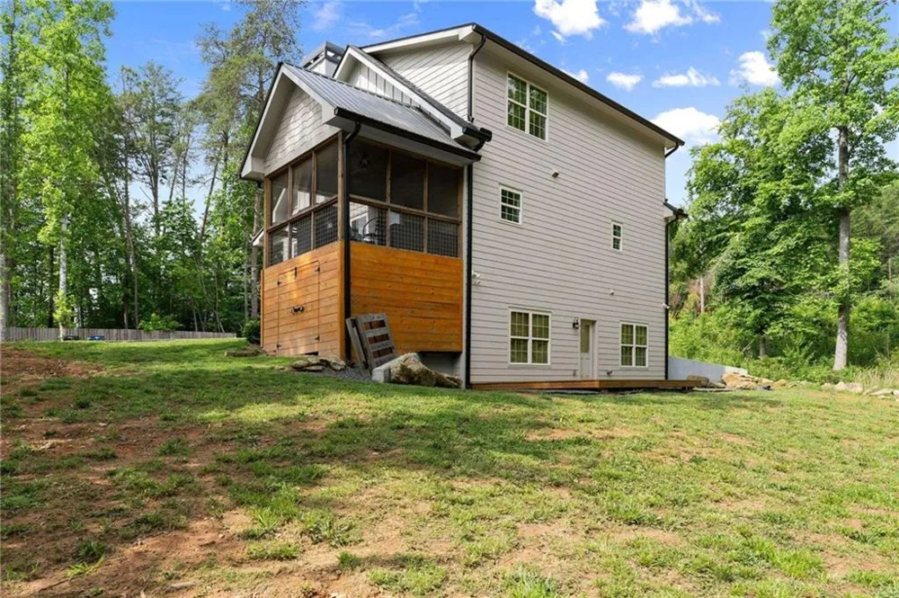 1300/2 Preacher Campbell Road Clarkesville, GA 30523