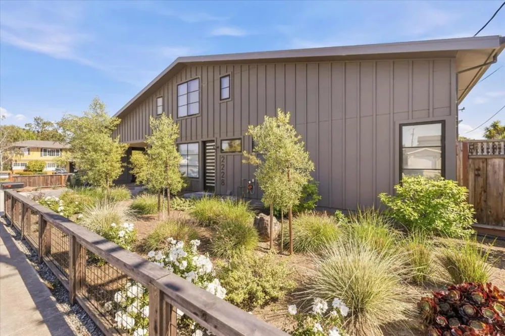 2228 Capitola Road Santa Cruz, CA 95062