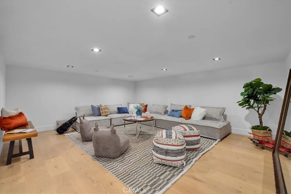 2532 Via Sanchez Palos Verdes Estates, CA 90274