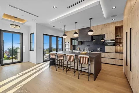 2532 Via Sanchez