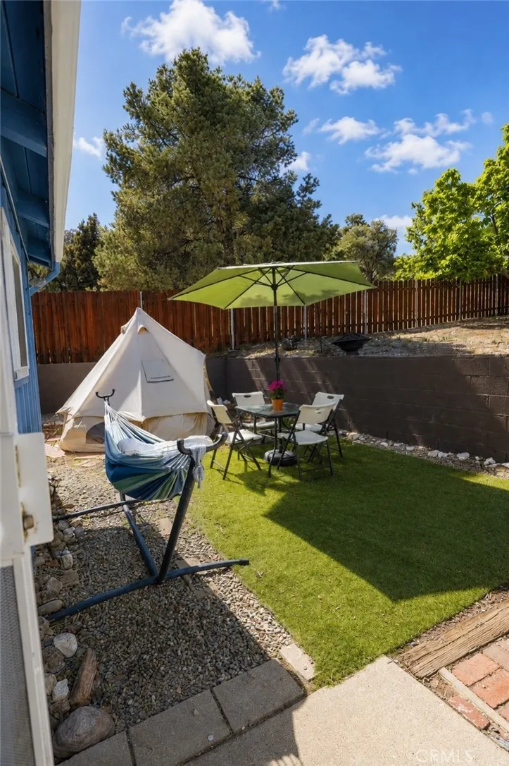 801 Santa Cruz Frazier Park, CA 93225
