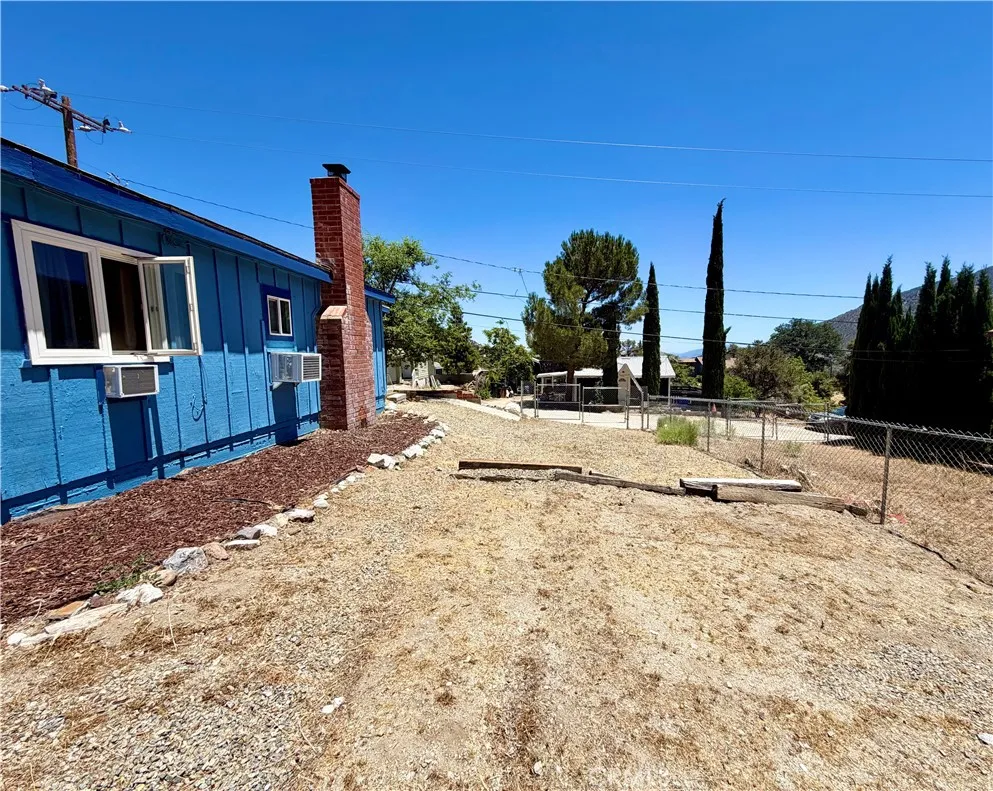 801 Santa Cruz Frazier Park, CA 93225