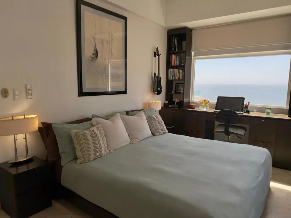 21 C Oceano Pacifico Other, CA 99999