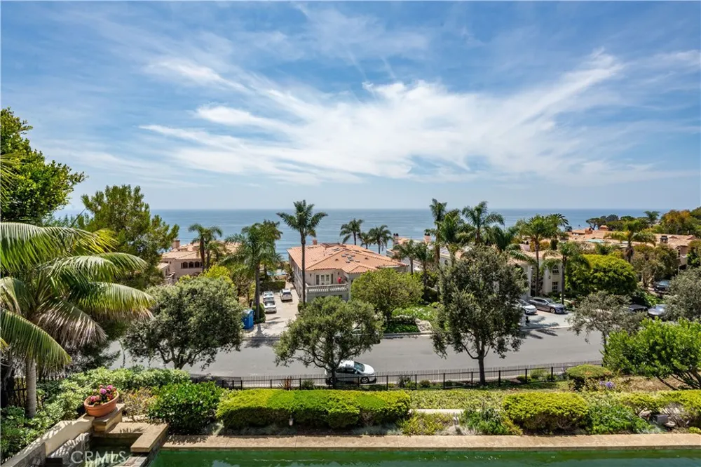 64 Laurel Drive Rancho Palos Verdes, CA 90275