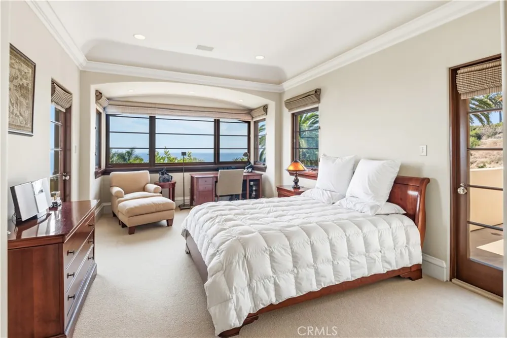 64 Laurel Drive Rancho Palos Verdes, CA 90275
