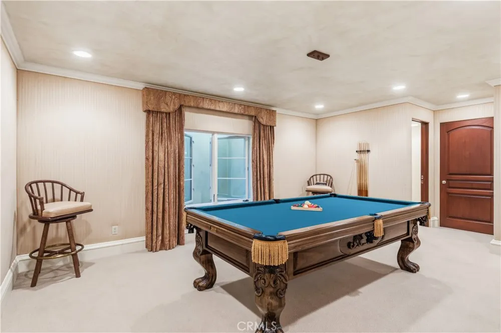 64 Laurel Drive Rancho Palos Verdes, CA 90275