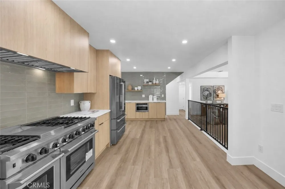 4232 Pierson Drive Huntington Beach, CA 92649