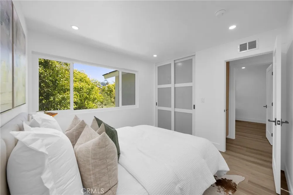 4232 Pierson Drive Huntington Beach, CA 92649
