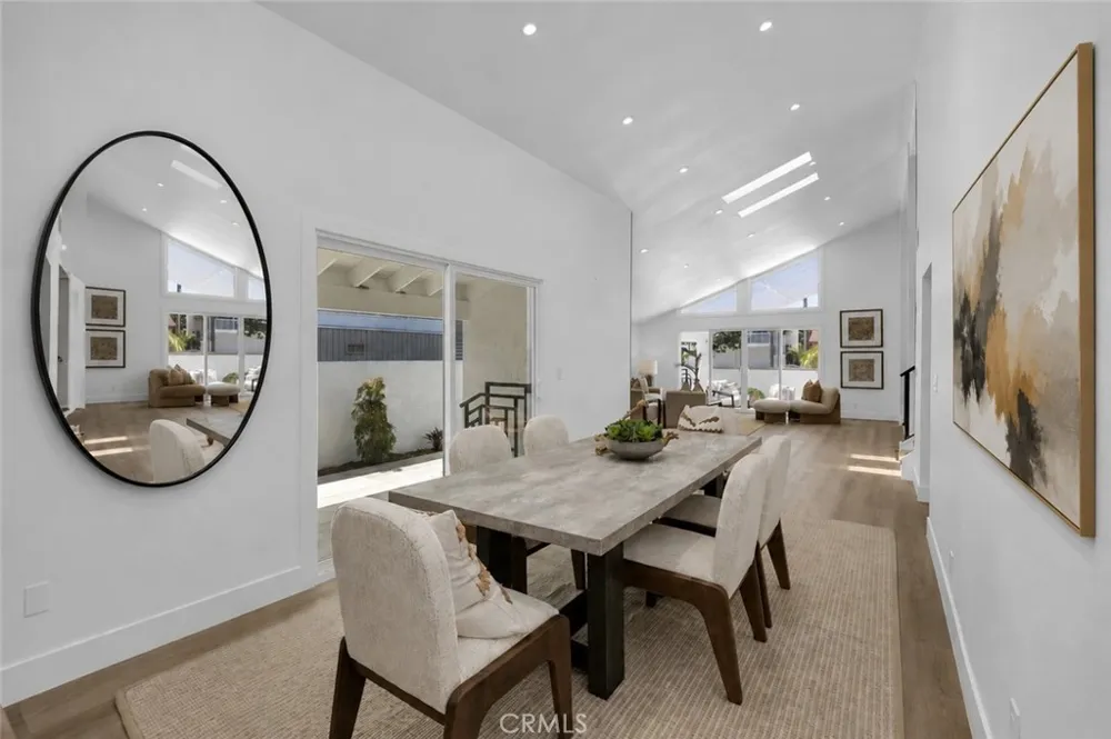 4232 Pierson Drive Huntington Beach, CA 92649