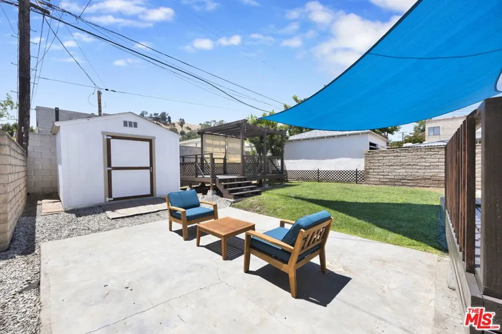 4157 W Avenue 40 Los Angeles, CA 90065