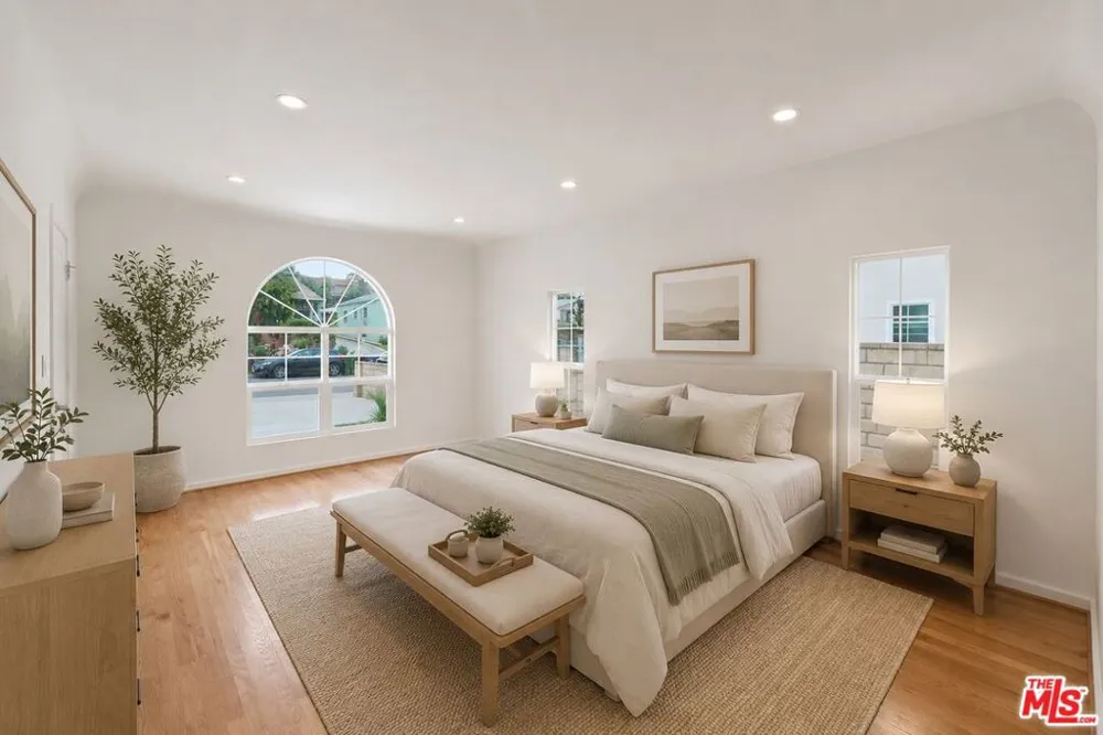 4157 W Avenue 40 Los Angeles, CA 90065