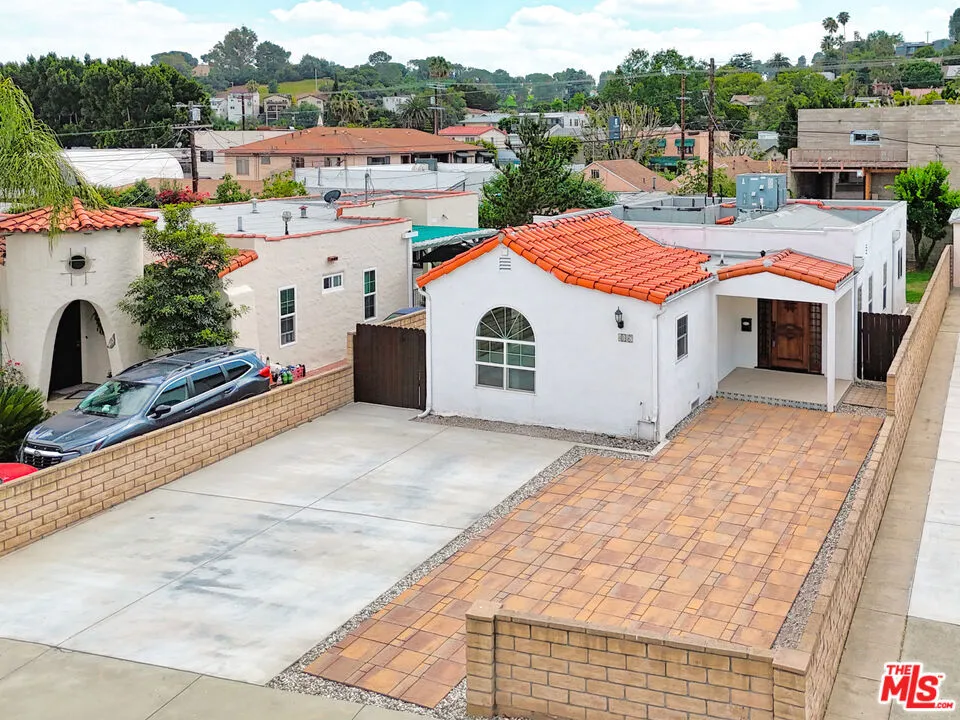 4157 W Avenue 40 Los Angeles, CA 90065