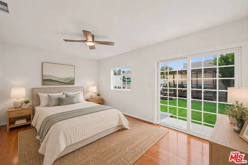 4157 W Avenue 40 Los Angeles, CA 90065