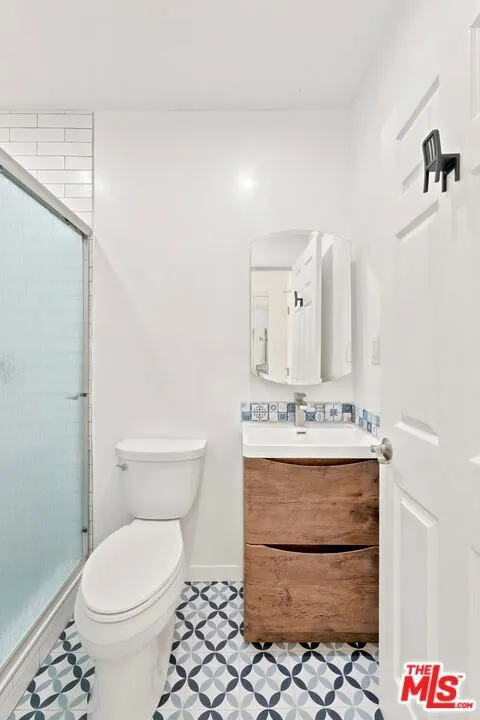 4157 W Avenue 40 Los Angeles, CA 90065