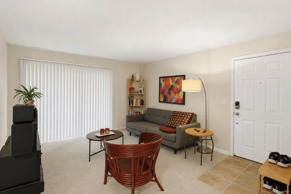 1211 Yarwood Court San Jose, CA 95128