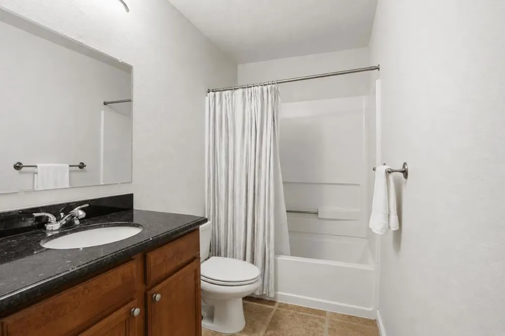 1211 Yarwood Court San Jose, CA 95128
