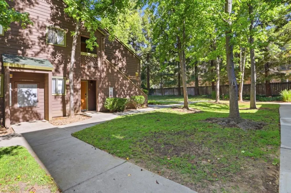 1211 Yarwood Court San Jose, CA 95128
