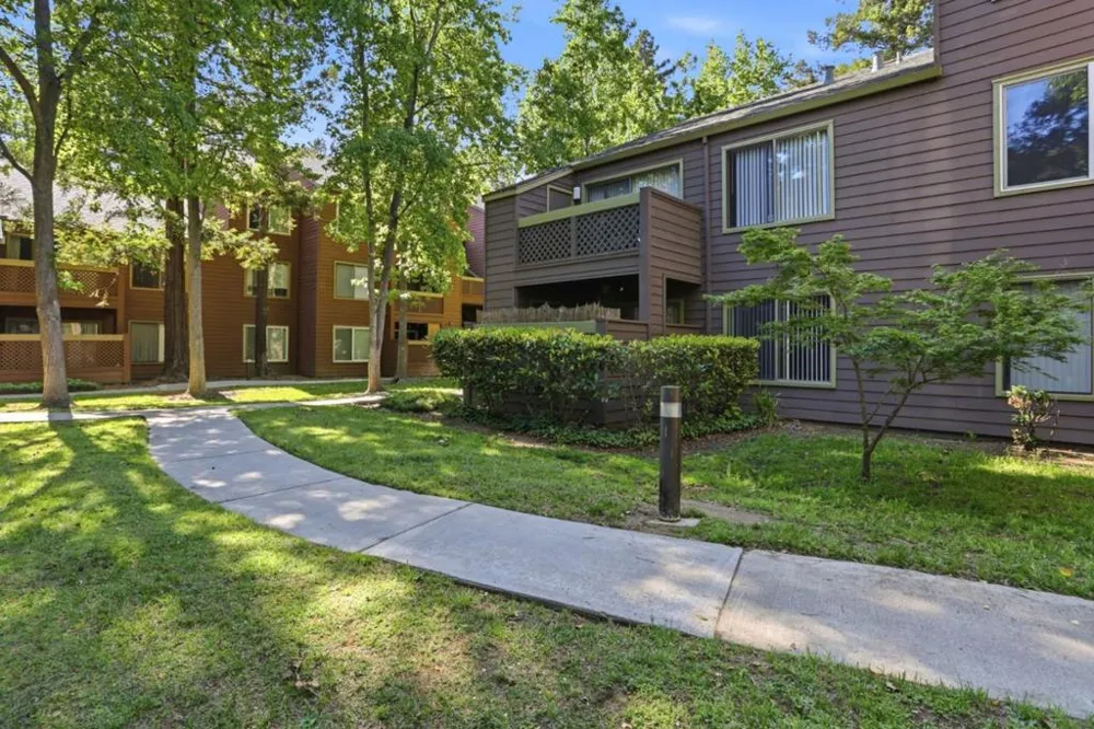 1211 Yarwood Court San Jose, CA 95128