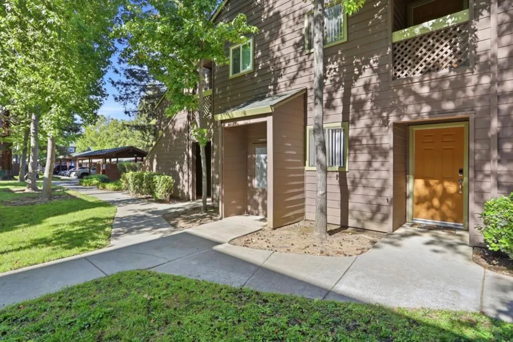 1211 Yarwood Court San Jose, CA 95128