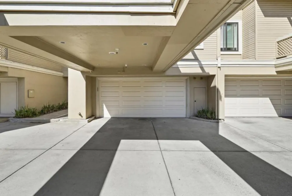 951 La Mesa Terrace #A Sunnyvale, CA 94086