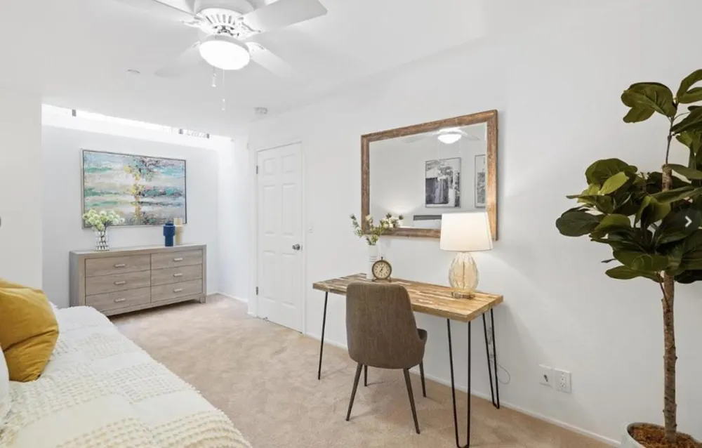 951 La Mesa Terrace #A Sunnyvale, CA 94086