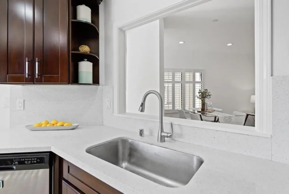 951 La Mesa Terrace #A Sunnyvale, CA 94086