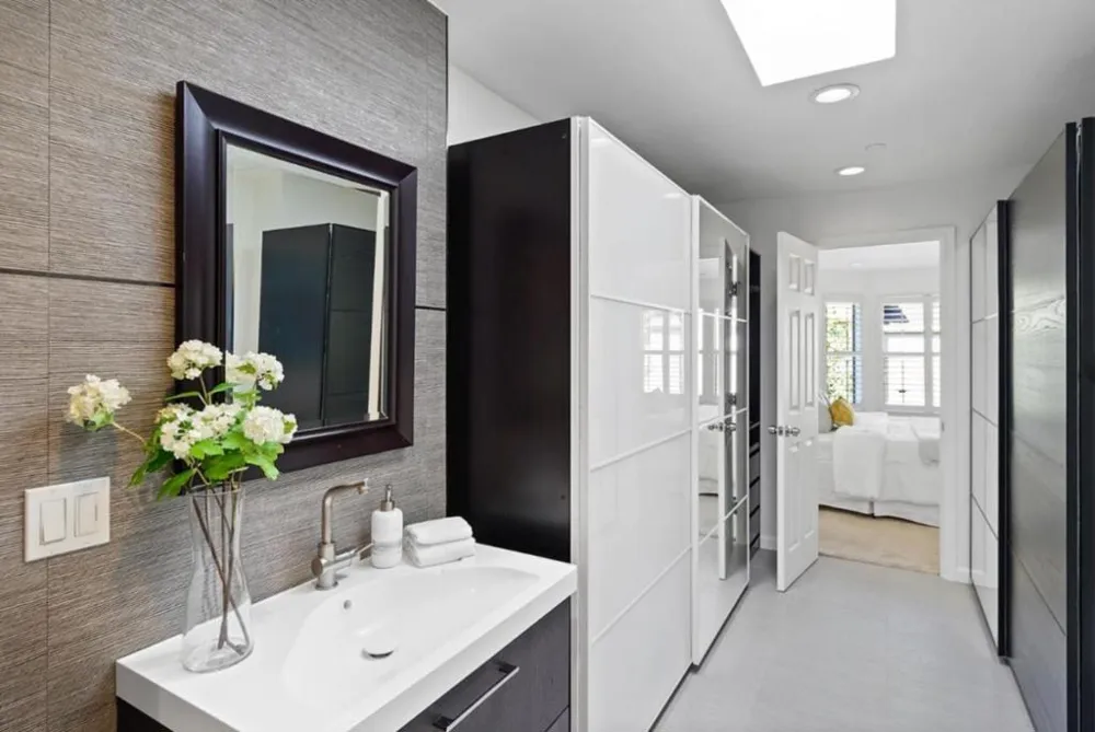 951 La Mesa Terrace #A Sunnyvale, CA 94086