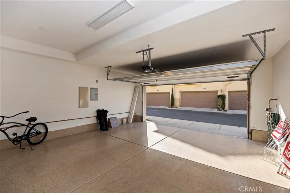 31205 Strawberry Tree Temecula, CA 92592