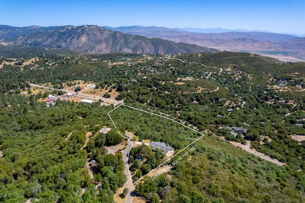 1577 Oak Land Julian, CA 92036