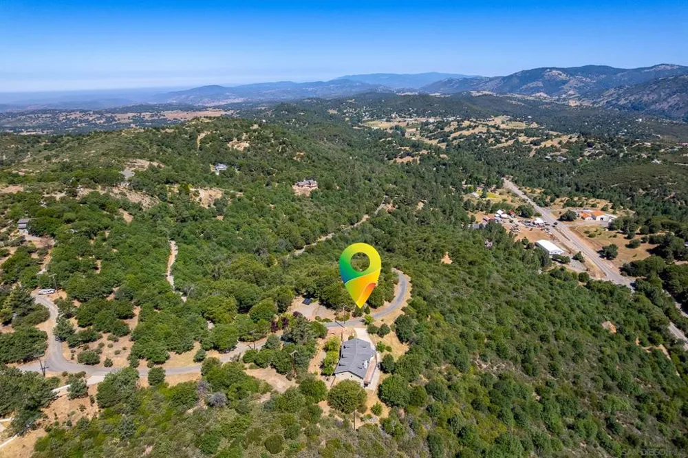 1577 Oak Land Julian, CA 92036