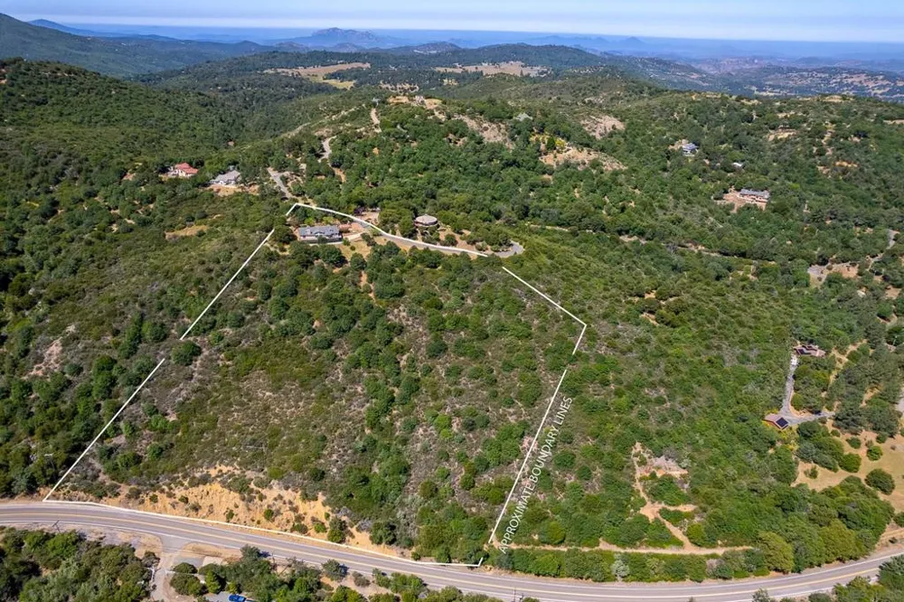 1577 Oak Land Julian, CA 92036