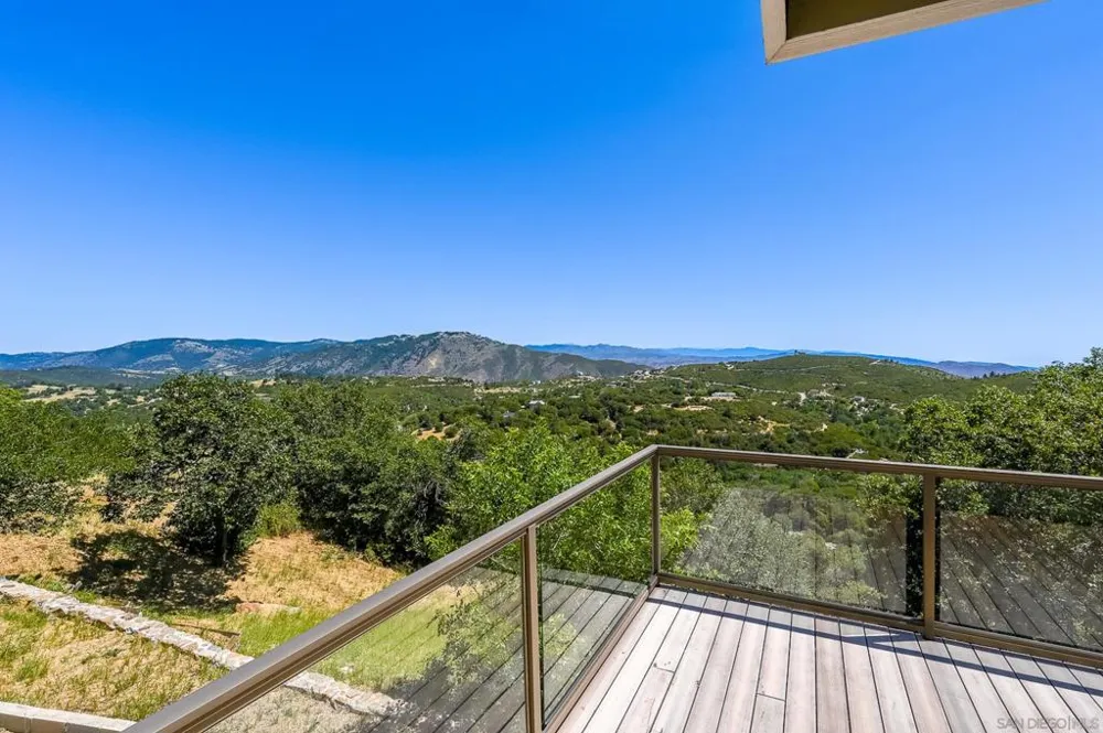 1577 Oak Land Julian, CA 92036