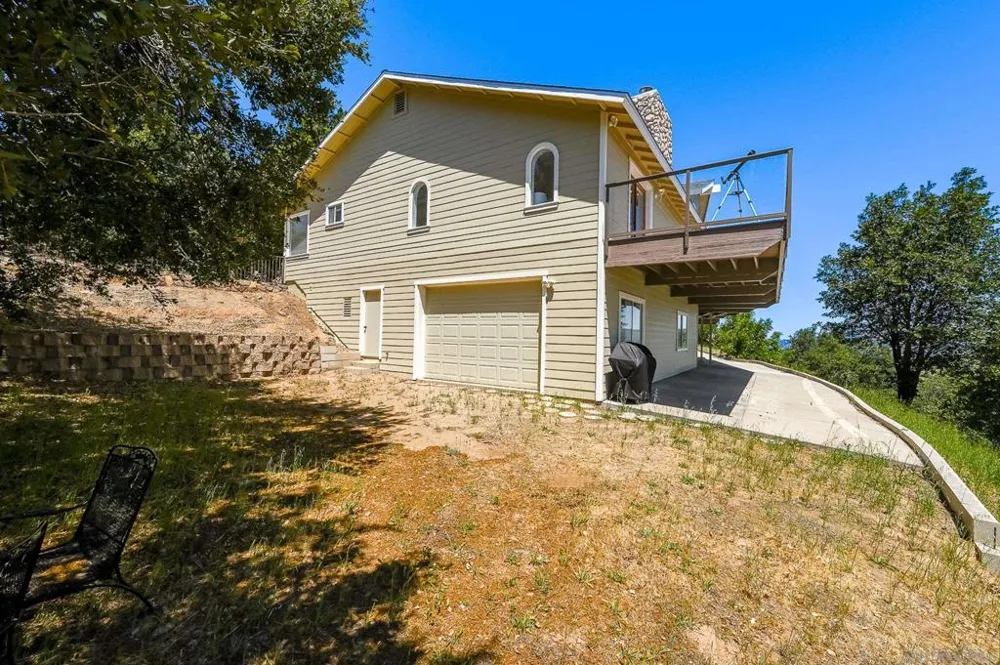 1577 Oak Land Julian, CA 92036
