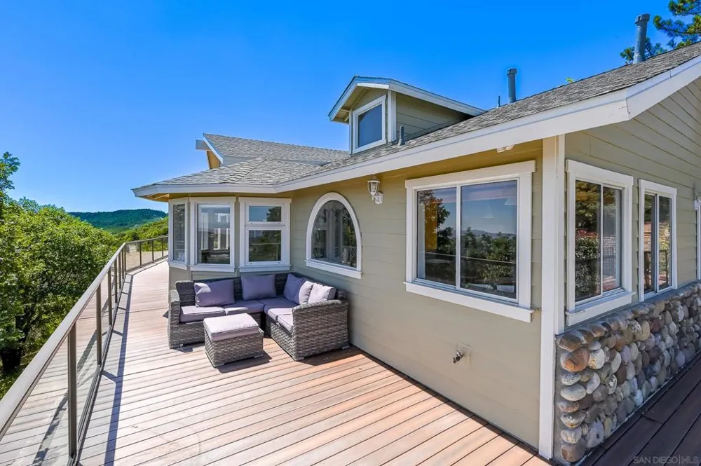 1577 Oak Land Julian, CA 92036