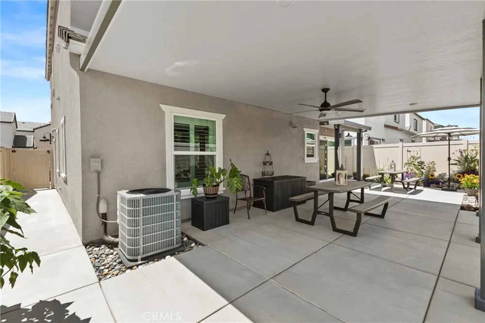 31962 Chagall Yucaipa, CA 92399