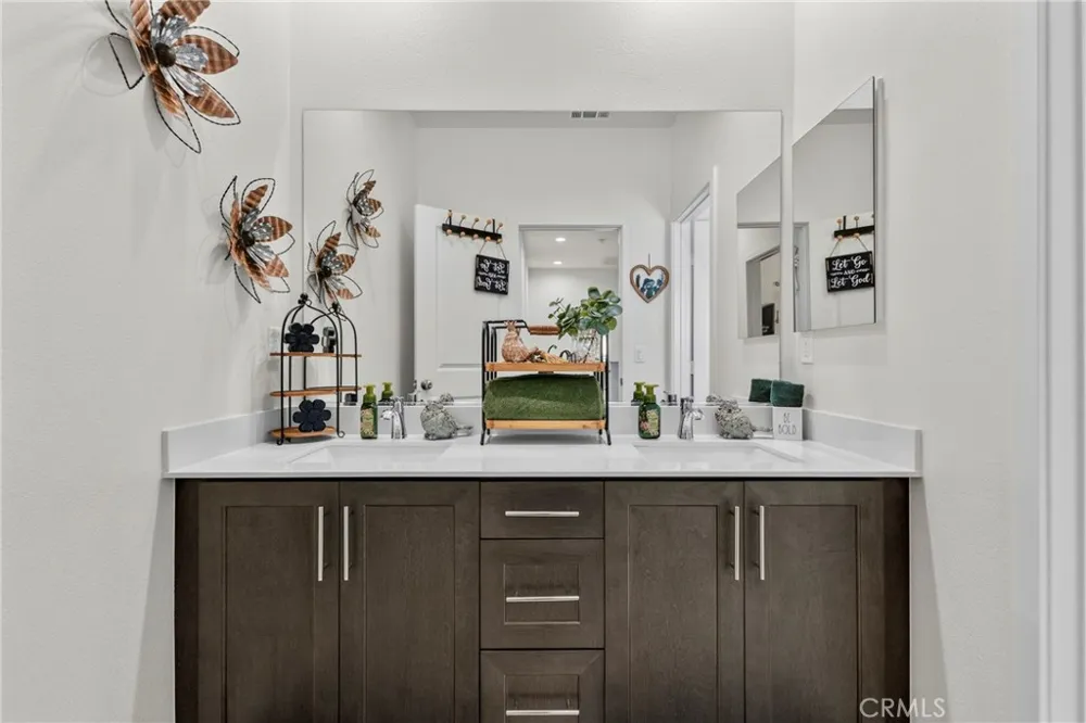 31962 Chagall Yucaipa, CA 92399