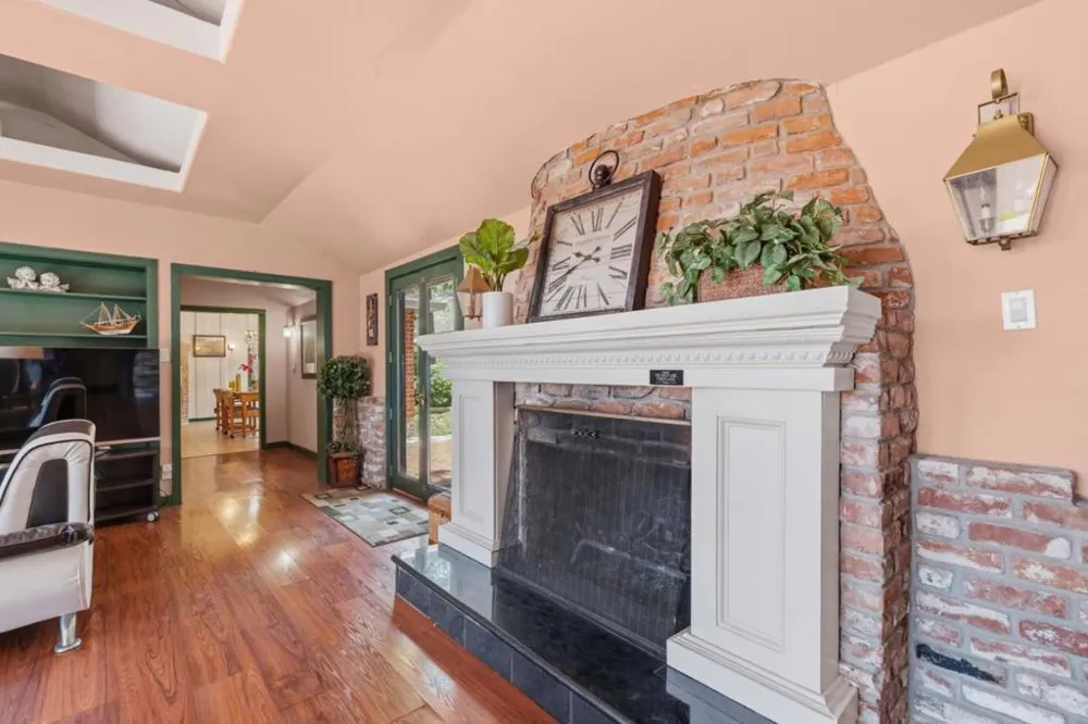 16219 Highland Drive San Jose, CA 95127