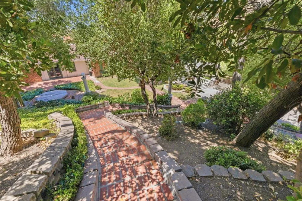16219 Highland Drive San Jose, CA 95127