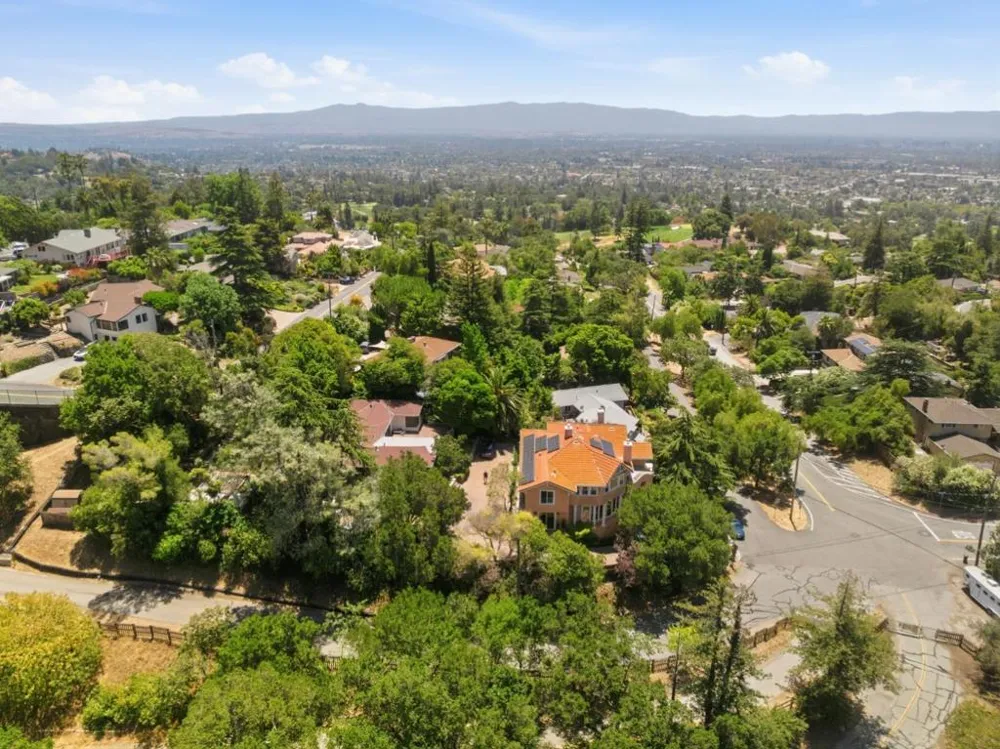 16219 Highland Drive San Jose, CA 95127