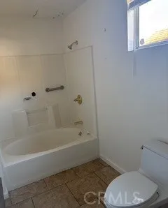 7762 Cora Lucerne, CA 95458
