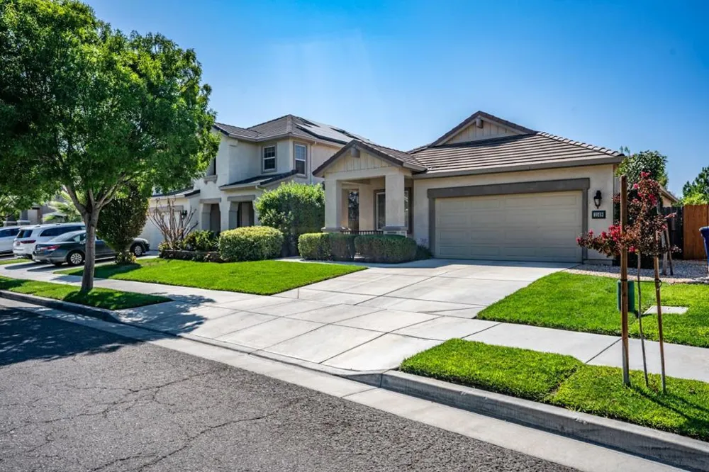1149 Bellflower Way Los Banos, CA 93635