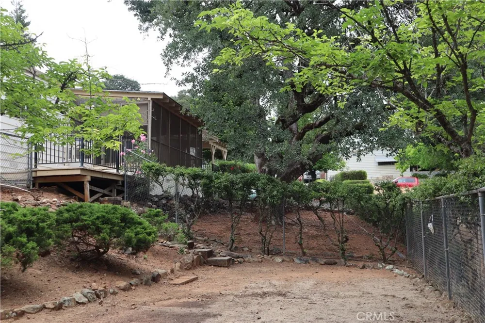 6165 Kanaka Oroville, CA 95966
