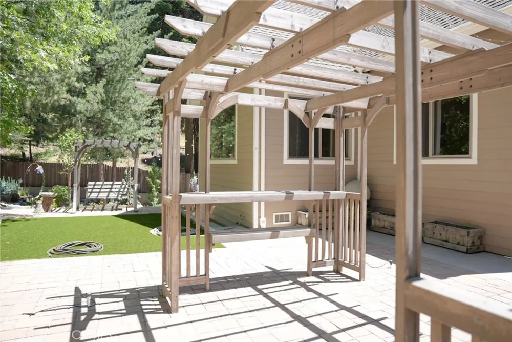 5865 Mountain Home Creek Road Angelus Oaks, CA 92305