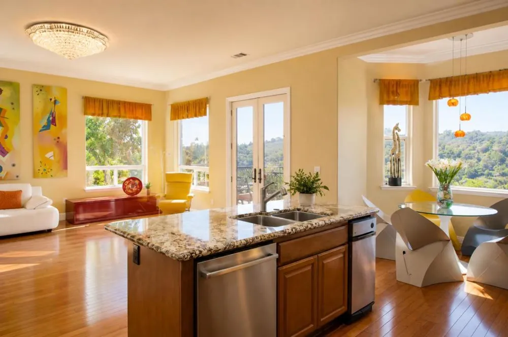 33 Aurora Lane Copperopolis, CA 95228