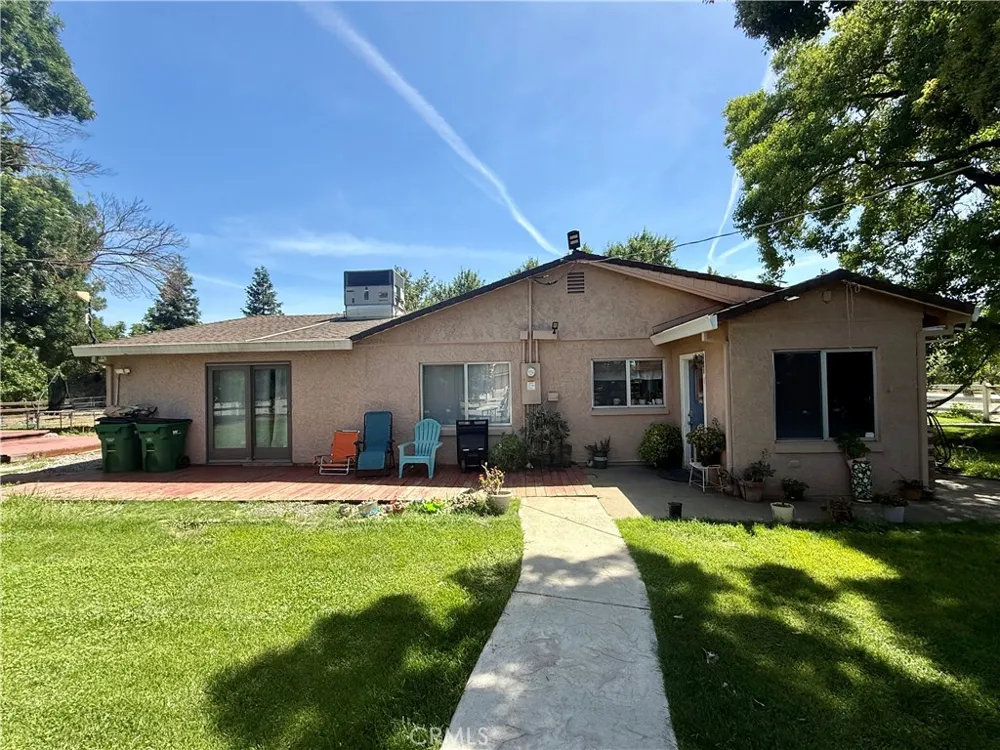 4870 5th Orland, CA 95963