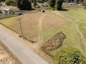 31930 Johnson Lane Fort Bragg, CA 95437
